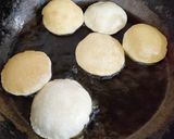 A picture of step 4 of Kurkuray Dahi Puri 😋😋.
