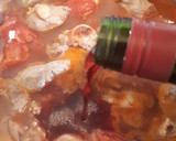 Foto del paso 5 de la receta: Caldereta de cordero con vino tinto, huevo duro y almendras