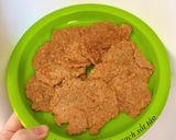 Hình bước làm 4 của món Bánh pancake yến mạch sốt táo - bé ăn dặm