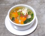 Foto langkah ke 7 dari resep 24. Sup Ayam Bening, Tanpa Bumbu Ulek.
