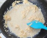 Foto langkah ke 7 dari resep Bolu Kukus Ubi Ungu Vla Keju.