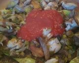 Foto del paso 2 de la receta Sartén de arroz con pollo, setas y alcachofas