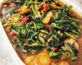 Foto langkah ke 3 dari resep Tumis bayam saori.
