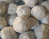 Foto langkah ke 6 dari resep Bakso Ayam Menggunakan Daging Frozen.