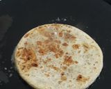 गुड़ का पराठा (gur ka paratha recipe in Hindi) रेसिपी चरण 5 फोटो