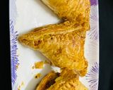 A picture of step 7 of Paneer puff pastry.