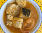 Foto del paso 9 de la receta: Caldo de rape con merluza y Gambones