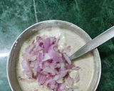 A picture of step 3 of Strawberry Raita.