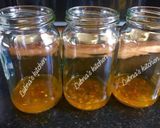 A picture of step 1 of Salad in a Jar:.