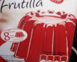 Foto del paso 3 de la receta: Mousse de frutilla para relleno de torta