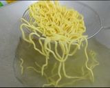 Gambar langkah 12 resipi Mee Kari Ala Nyonya / Penang Curry Noodle.