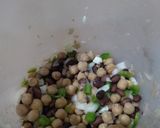 Foto del paso 1 de la receta: Ensalada de legumbres y frutos secos