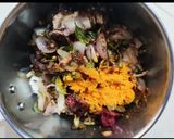A picture of step 3 of Fenugreek seeds curry.