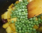 A picture of step 3 of Methi Aloo Gajar Matar ki bhujiya !.