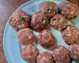 A picture of step 3 of Spaghetti and Meatballs #4weekschallenge #Charityrecipe.