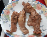 Foto del paso 5 de la receta: Conejo en salsa de piñones