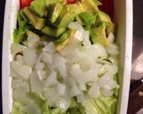 Hình bước làm 5 của món Salad bơ gà giảm cân