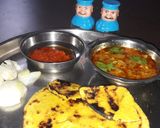 मक्की की रोटी,काचरे की सब्जी और टमाटर लहसुन की चटनीmakki ki roti.kachre ki sabji recipe in hindi) रेसिपी चरण 5 फोटो