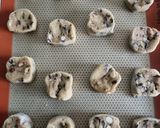 Une image de l'étape 7 de 🤩 Cookies aux amandes, noisettes et pépites de chocolat 🤩.