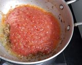 A picture of step 2 of Rajma Chawal.