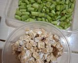Foto langkah ke 1 dari resep Tumis Buncis Tempe Cabe Hijau.