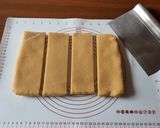 Foto del passaggio 5 della ricetta Crostata a strati con confettura di pesche