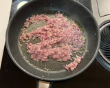 Foto del paso 4 de la receta: Garbanzos con níscalos y panceta