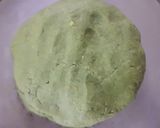 A picture of step 3 of Spinach poori or palak poori from the state of Madhya Pradesh.