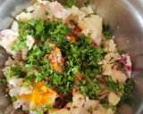 A picture of step 4 of Beetroot tikki.