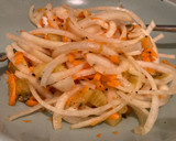 Foto del paso 7 de la receta: Taquitos de col morada con ensalada de kiwi