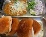 A picture of step 11 of Cheese Pav Bhaji.