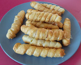 Foto del paso 10 de la receta: Deditos de queso (tequeños)