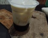 Foto langkah ke 3 dari resep Es Kopi Susu Cokelat.