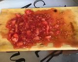 Une image de l'étape 3 de Tomates farcies au crabe, carottes râpées et crème de balsamique.