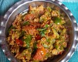 A picture of step 5 of Tomato capsicum sabji.