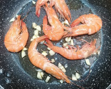 Foto del paso 1 de la receta: Langostinos al vino blanco