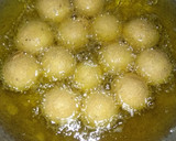 Foto langkah ke 4 dari resep Tahu bulat dadakan.
