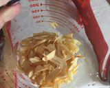 A picture of step 2 of Chile de Aceite (Salsa Macha) 🌶.