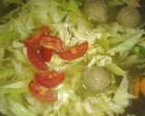 Foto langkah ke 5 dari resep Soup Bening Bakso dan Daging Sapi.