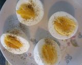 A picture of step 1 of Boiled eggs meze.