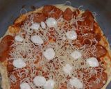 Foto langkah ke 6 dari resep Pizza versi no telor😉😉😉.