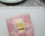 Foto del passaggio 2 della ricetta Involtini di prosciutto cotto farciti con mozzarella e zucchine
