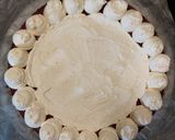 Une image de l'étape 5 de Tarte aux framboises et pistaches sans gluten.