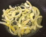 Foto langkah ke 2 dari resep Ayam saus mentega.