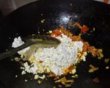 A picture of step 2 of Paneer Bhurji.