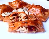 Foto del paso 7 de la receta: Raviolones de Tomate y Tomillo relleno de Pollo tomates secos y orégano