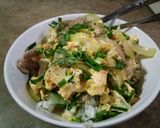 รูปขั้นตอนการทำที่ 4 ของ ข้าวหน้าหมูใส่ไข่แบบง่ายๆ