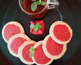 व्हॅनिला राउंड शेप कुकीज (vanilla round shape cookies recipe in marathi) रेसिपी स्टेप 7 फोटो 