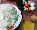 Foto langkah ke 1 dari resep Nasi Goreng Daun Jeruk Sedap Malam.