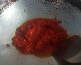 Foto langkah ke 2 dari resep Asin Cumi Sambal Daun Jeruk.